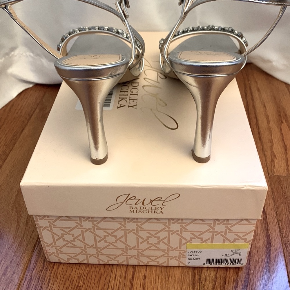 JEWEL BADGLEY MISCHKA Patsy Embellished Sandal - Picture 3 of 4
